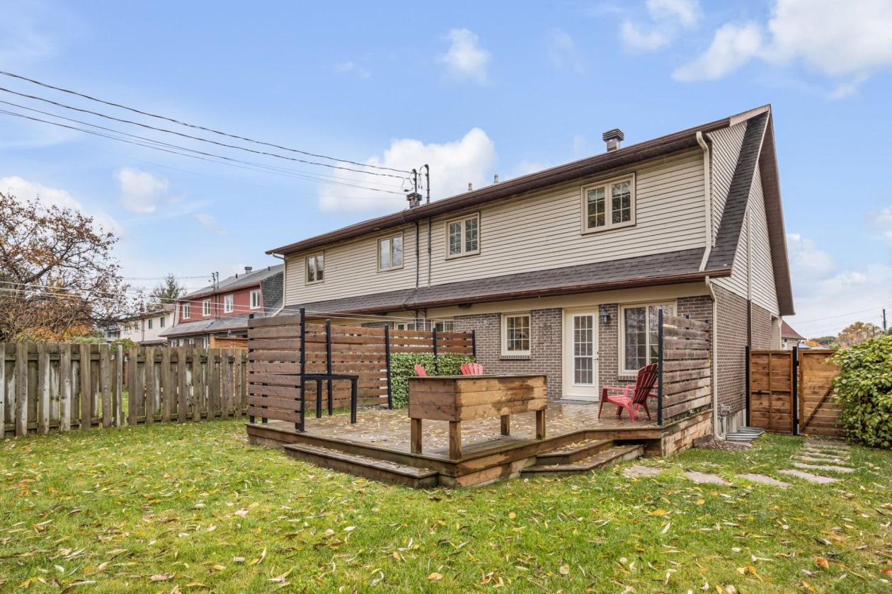 Back facade — 4541 Av. de l'Eau-Vive, Lévis