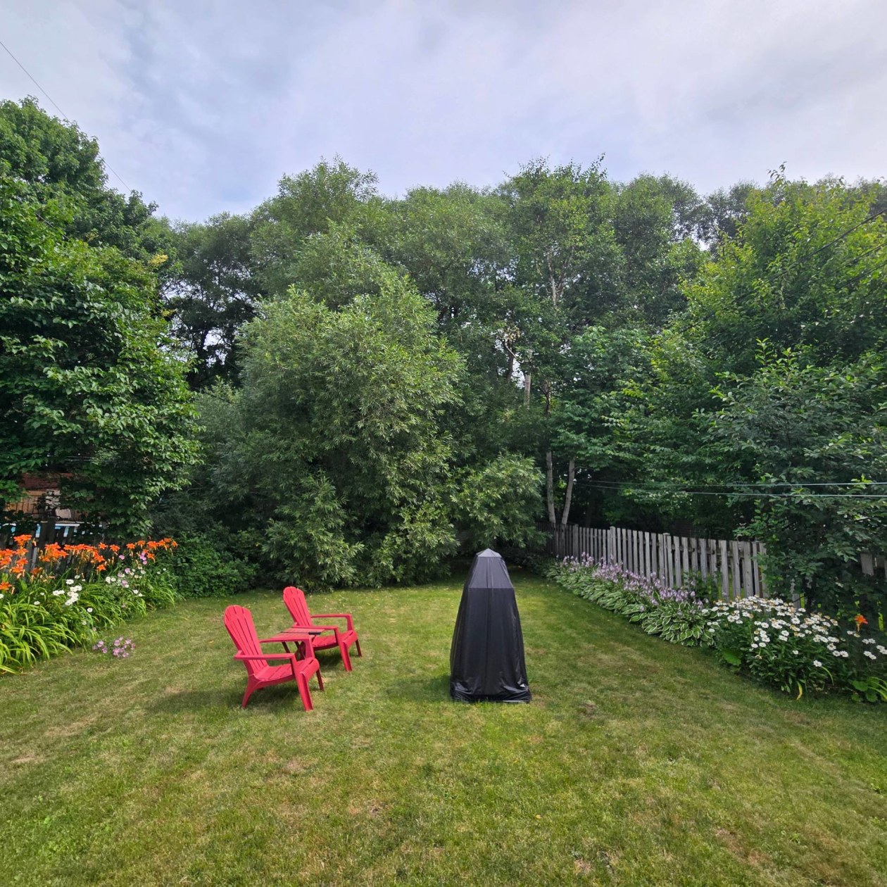 Yard — 4541 Av. de l'Eau-Vive, Lévis