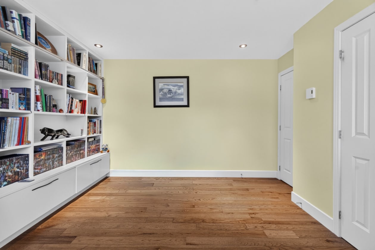 Bureau — 51 Rue de l'Osmonde, Sainte-Catherine-de-la-Jacques-Cartier