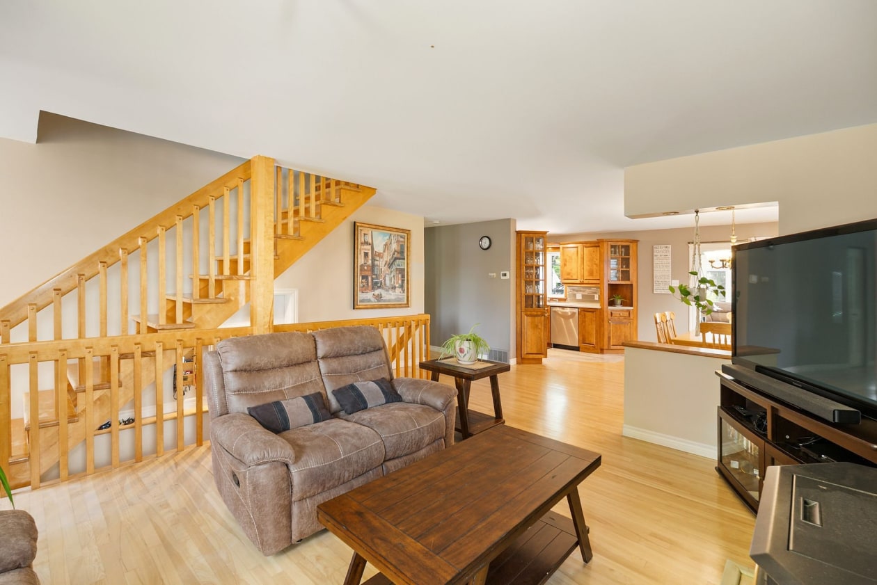 Salon — 987 Rue Deveau, Trois-Rivières