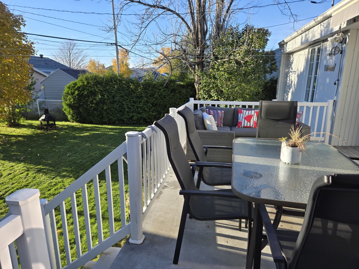 Terrasse — 372 Rue Duportail, Québec