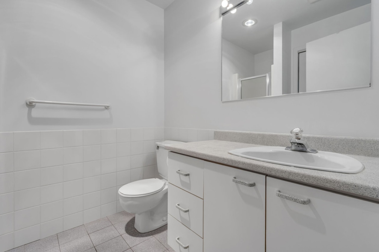 Salle de bains — 724 Rue Davie-Anderson, Lévis