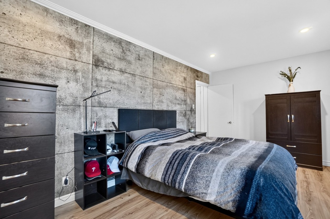 Chambre à coucher principale — 104 Rue Robert, Notre-Dame-des-Prairies