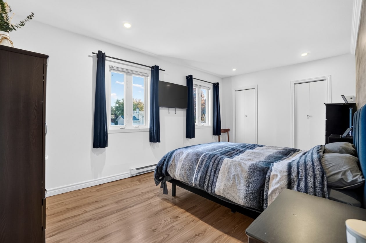 Chambre à coucher principale — 104 Rue Robert, Notre-Dame-des-Prairies