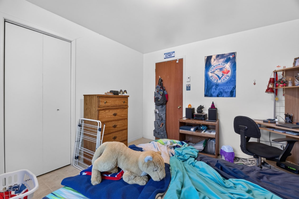 Chambre à coucher — 1975 - 1979 Av. de la Station, Québec