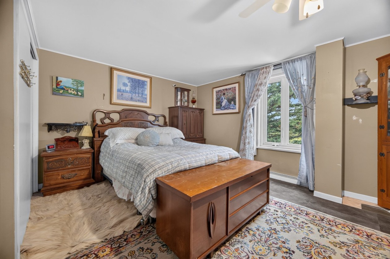 Chambre à coucher principale — 109 Route 132, Saint-Simon-de-Rimouski