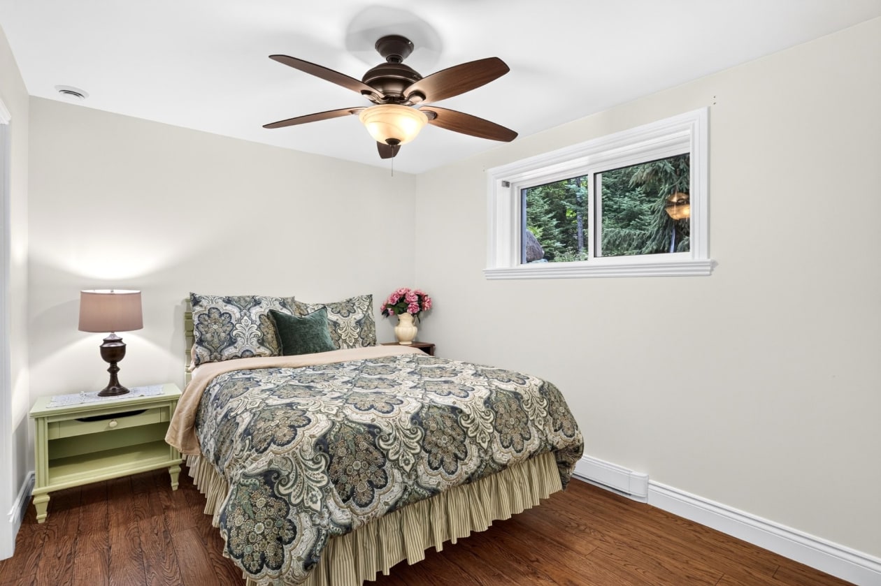Chambre à coucher — 19 Rue des Gemmes, Sainte-Marguerite-du-Lac-Masson