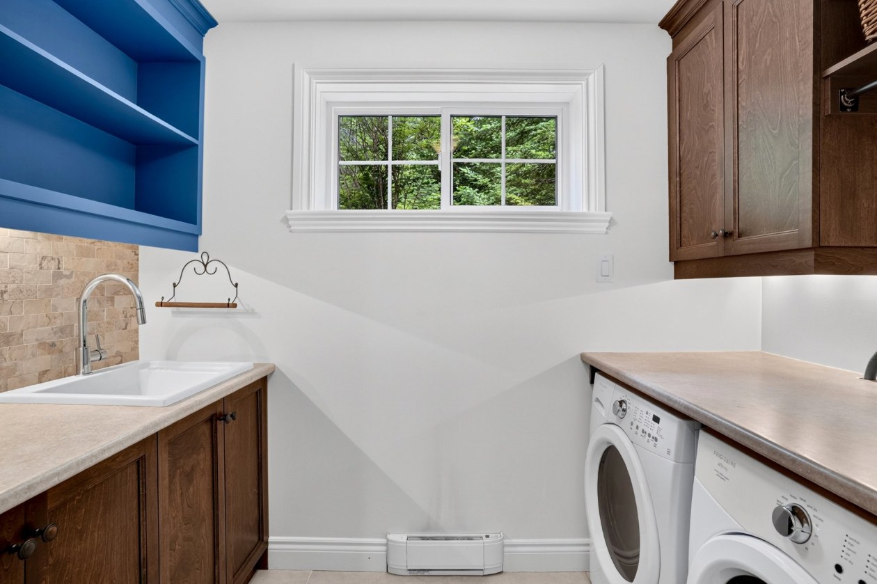 Salle de lavage — 19 Rue des Gemmes, Sainte-Marguerite-du-Lac-Masson