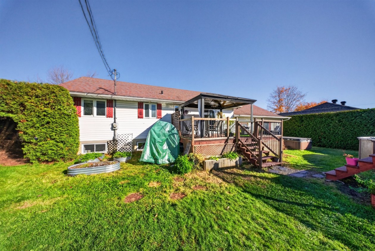 Exterior — 1398 Rue Labelle, Sherbrooke