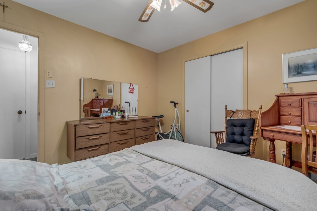 Chambre à coucher — 1409 Rue Ste-Madeleine, L'Ancienne-Lorette
