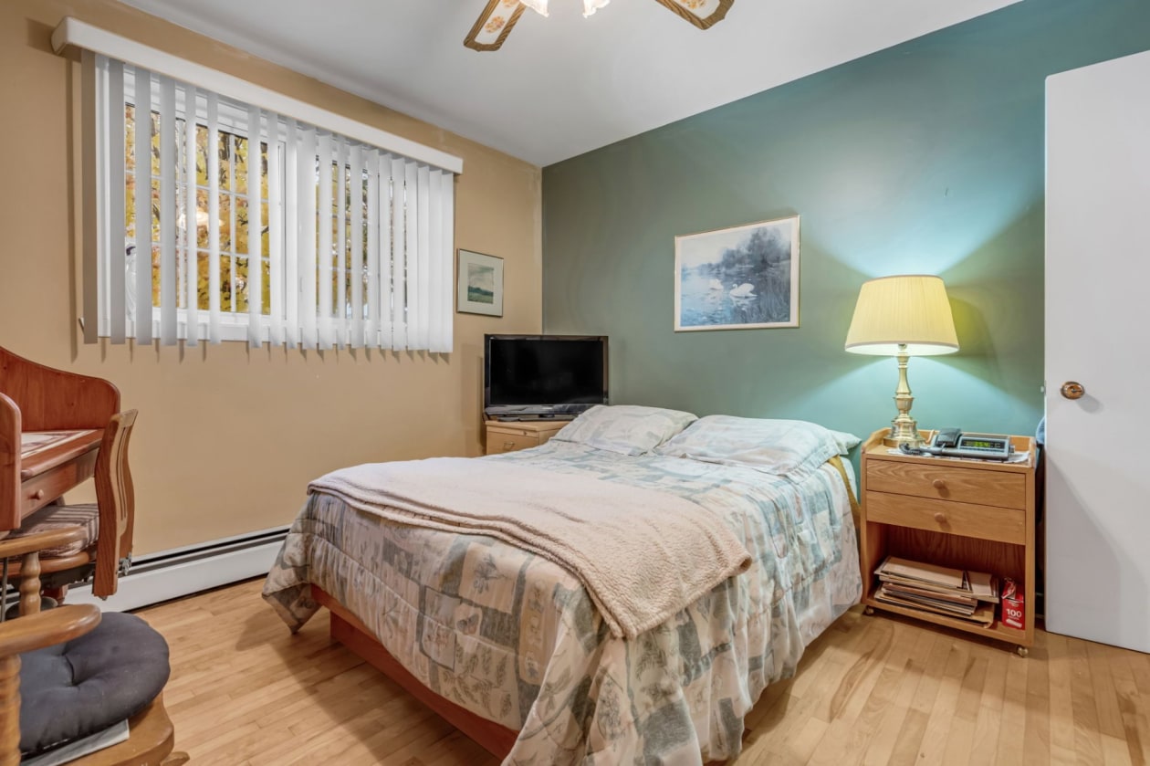 Chambre à coucher — 1409 Rue Ste-Madeleine, L'Ancienne-Lorette