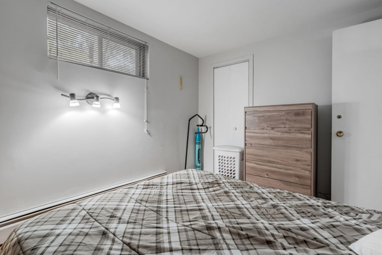 Chambre à coucher — 1409 Rue Ste-Madeleine, L'Ancienne-Lorette