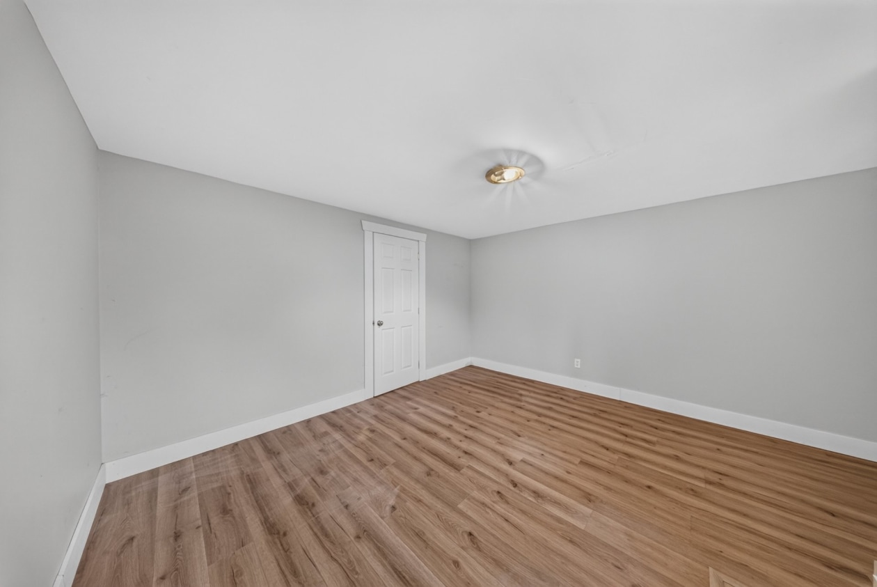 Bedroom — 4945 Rue Gabriel, Sherbrooke