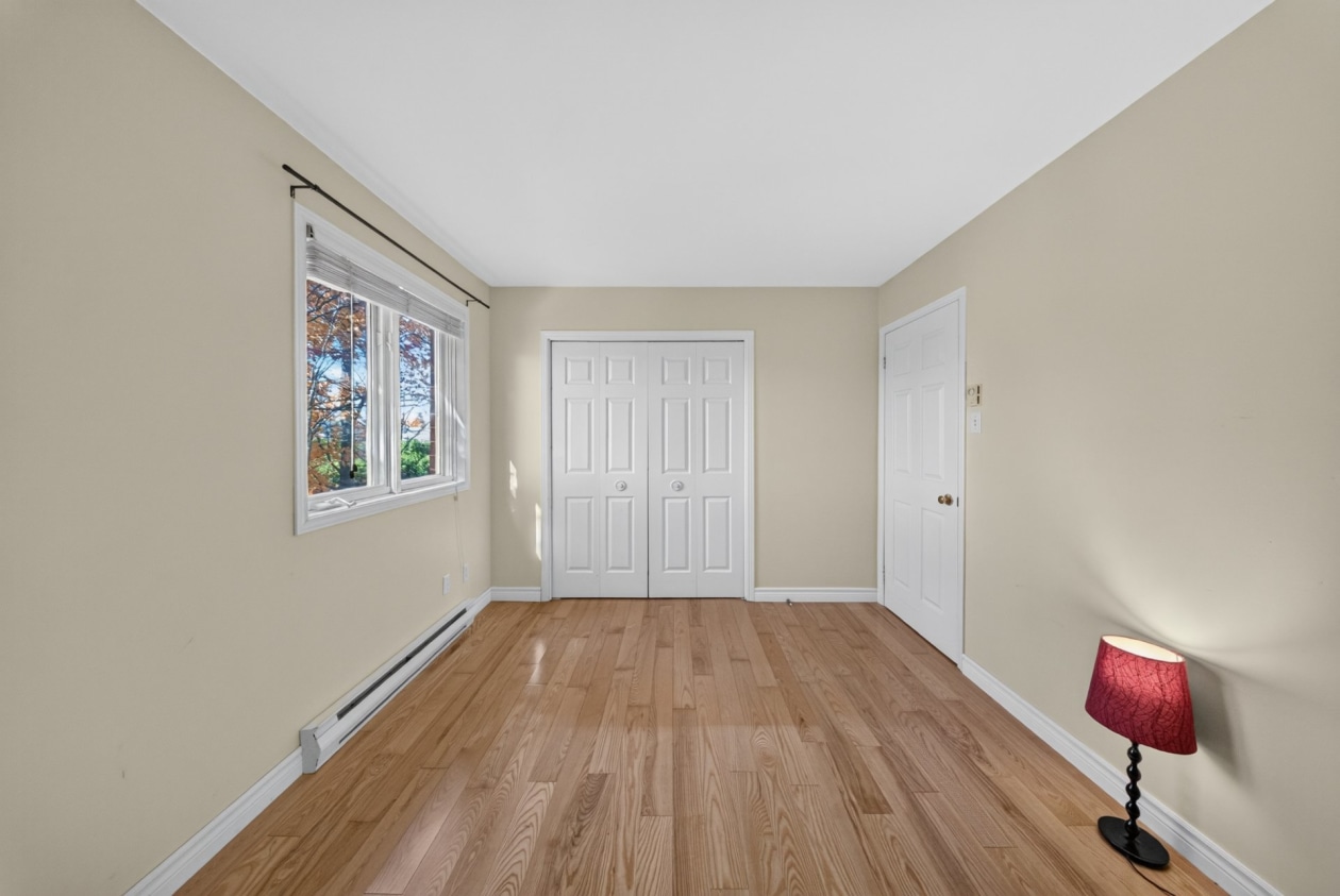 Bedroom — 4945 Rue Gabriel, Sherbrooke