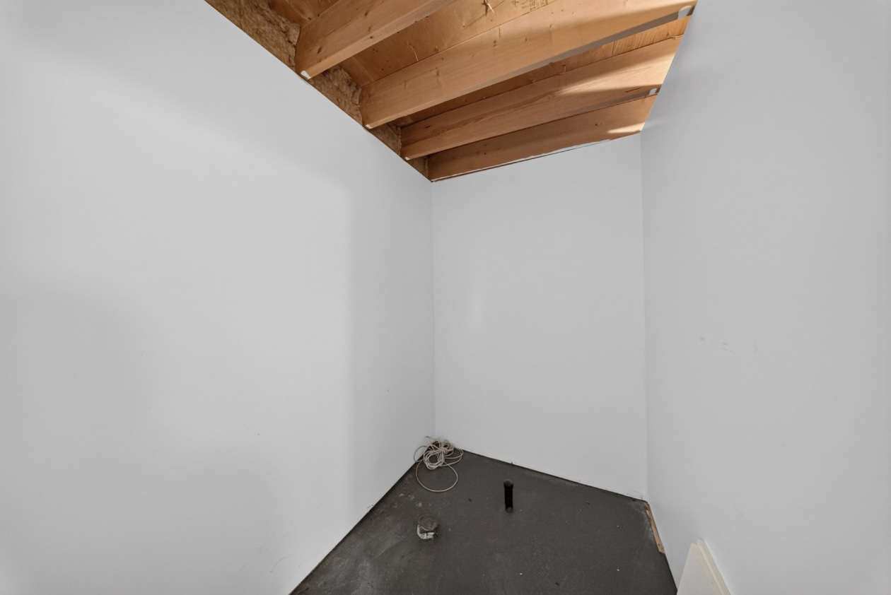 Storage — 4945 Rue Gabriel, Sherbrooke