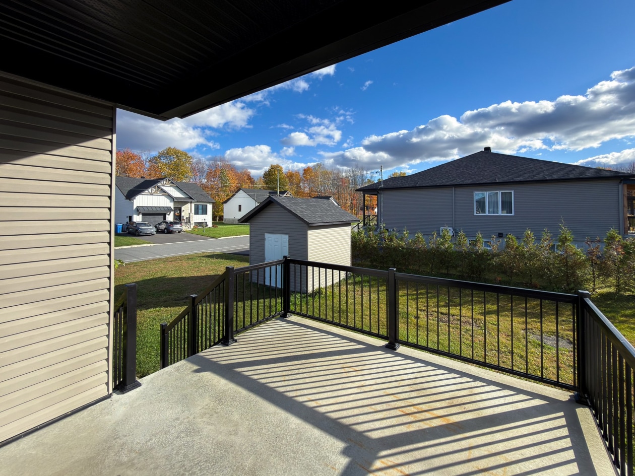 Terrasse — 663 Rue Jacob-Nicol, Roxton Pond