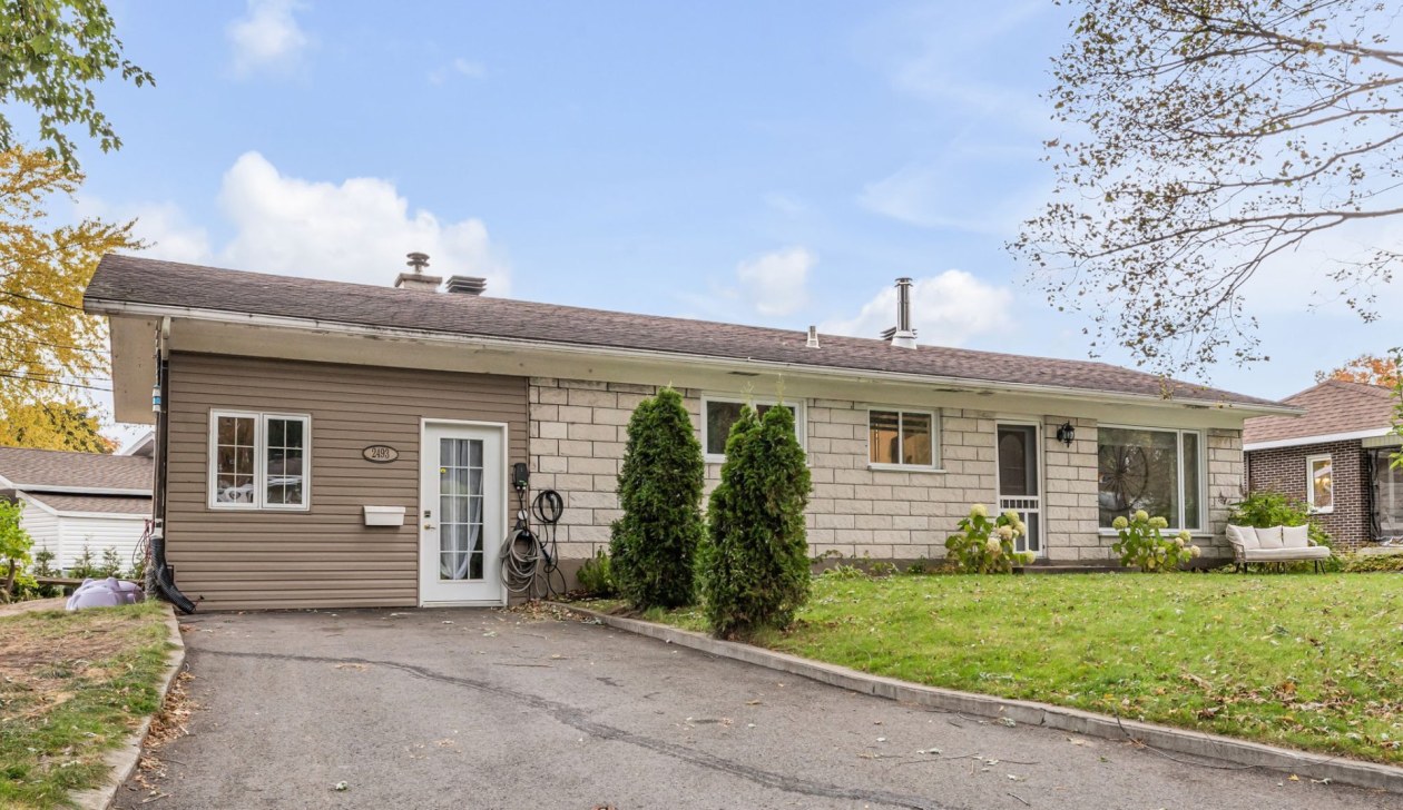 2493, Rue Pierre-Miville