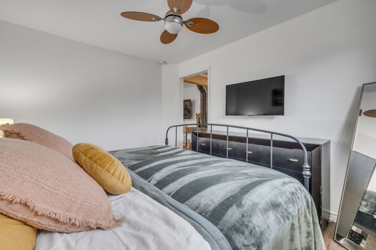 Chambre à coucher — 2493 Rue Pierre-Miville, Lévis