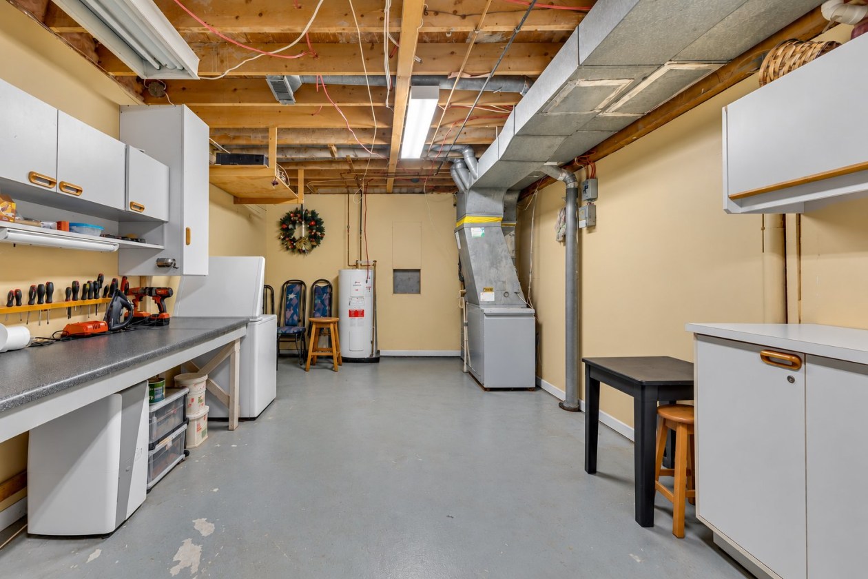 Atelier — 5455 Rue des Pensées, Québec