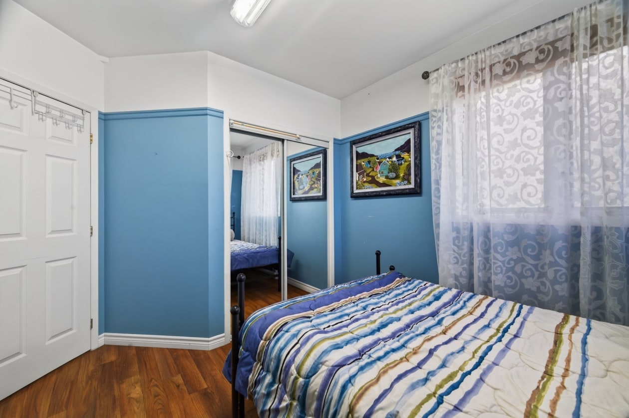 Chambre à coucher — 65 Rue de la Charente, Rimouski