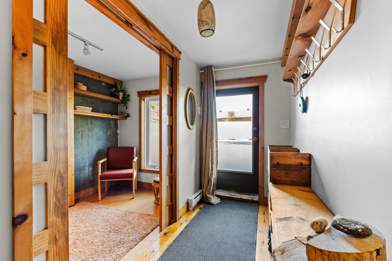 Hall d'entrée — 7414 - 7416 Rue Jacques-Rousseau, Montréal