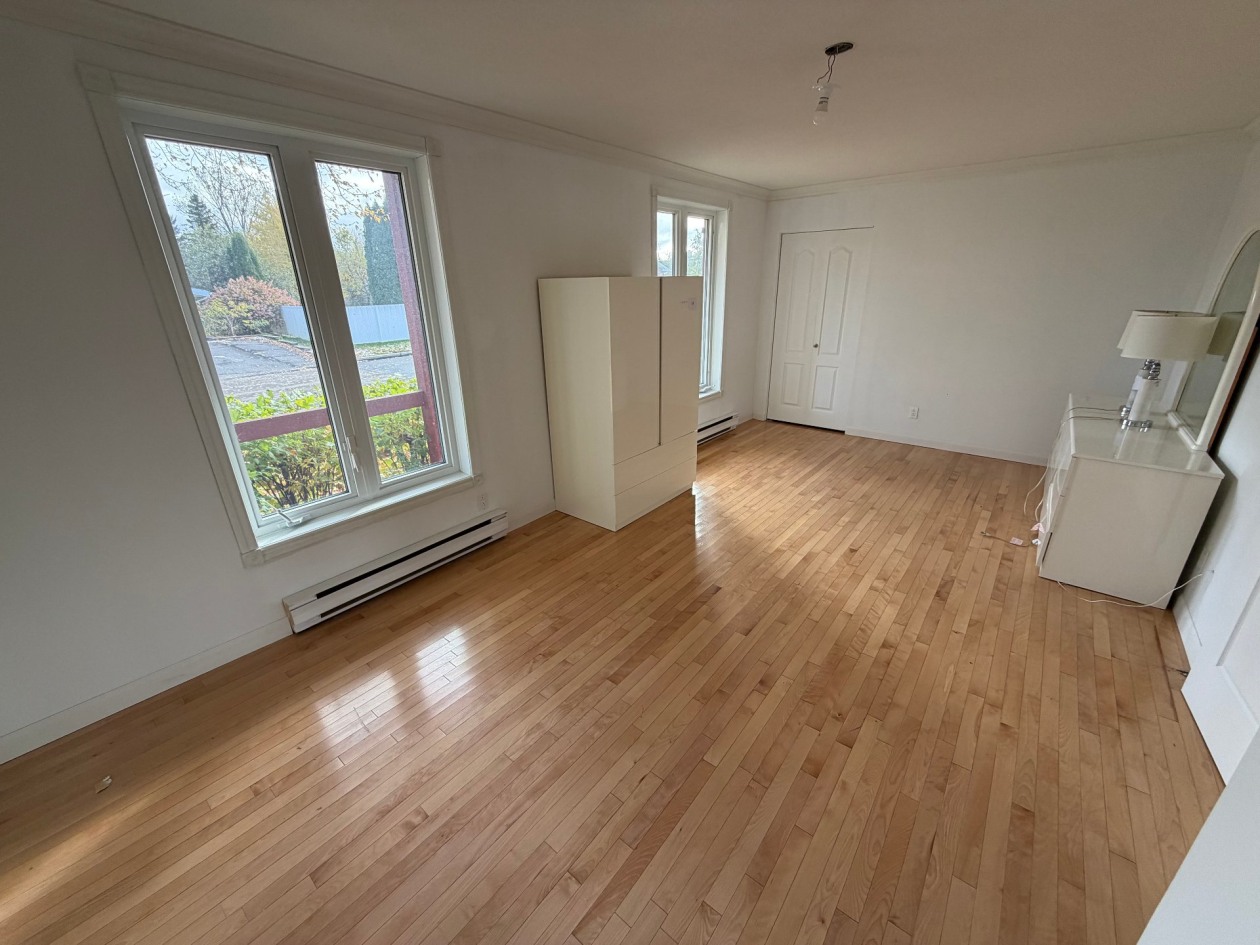 Chambre à coucher — 1702 Rue de Normandie, Saguenay