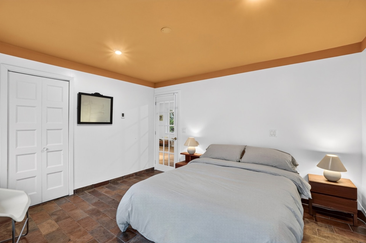 Chambre à coucher — 115 Rue Paré, Chertsey