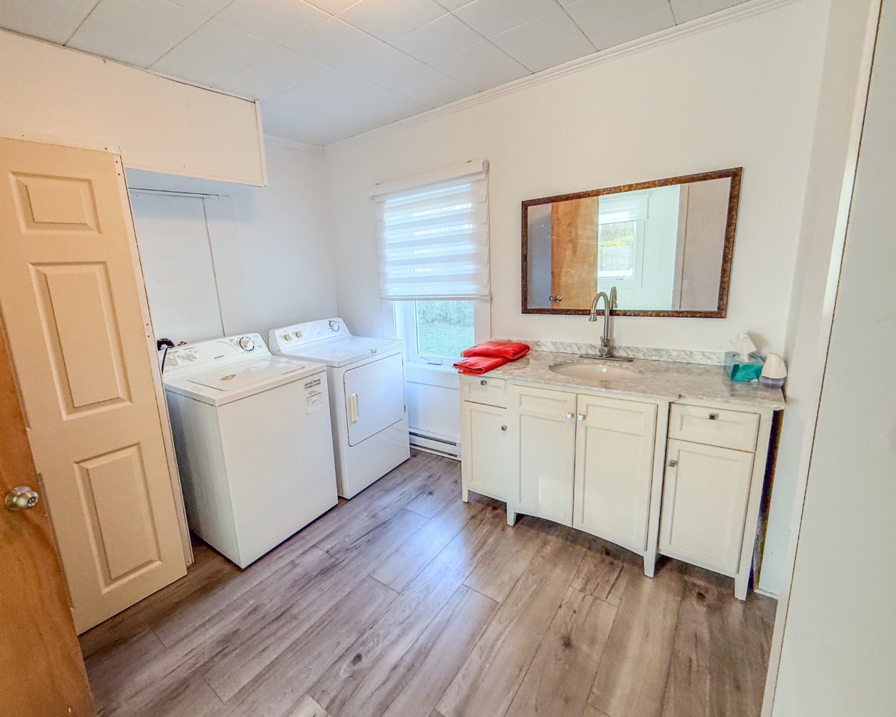 Salle de bains — 353 Av. Lefebvre, Chandler