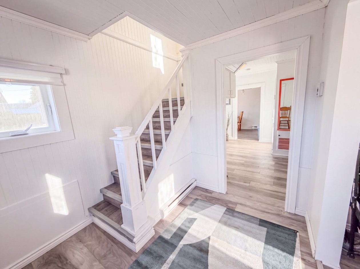 Hall d'entrée — 353 Av. Lefebvre, Chandler