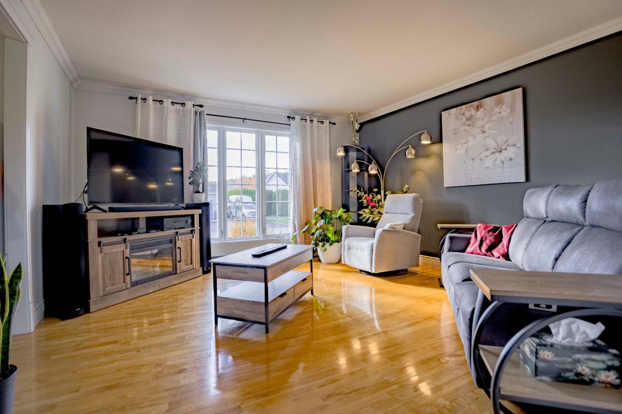 Salon — 985 Rue des Harfangs, Trois-Rivières