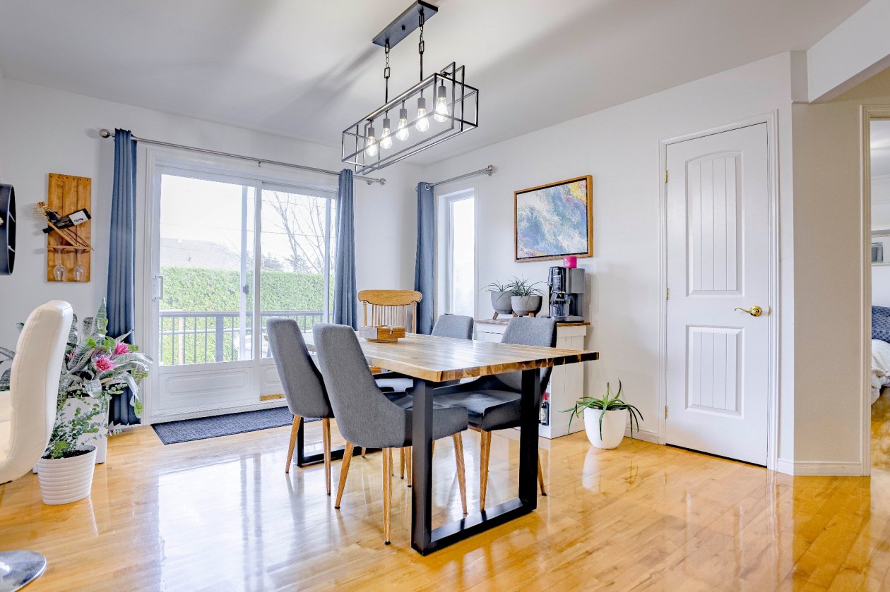 Salle à manger — 985 Rue des Harfangs, Trois-Rivières
