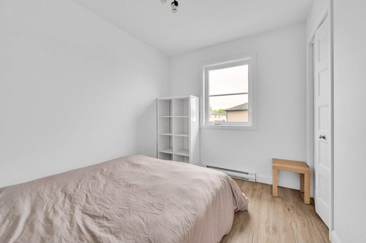 Chambre à coucher — 258Z Rue de la Cordelle, Lévis