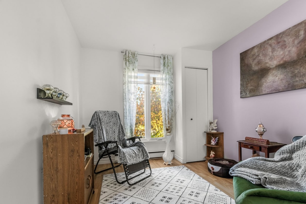 Bureau — 464 Av. Vernet, Québec
