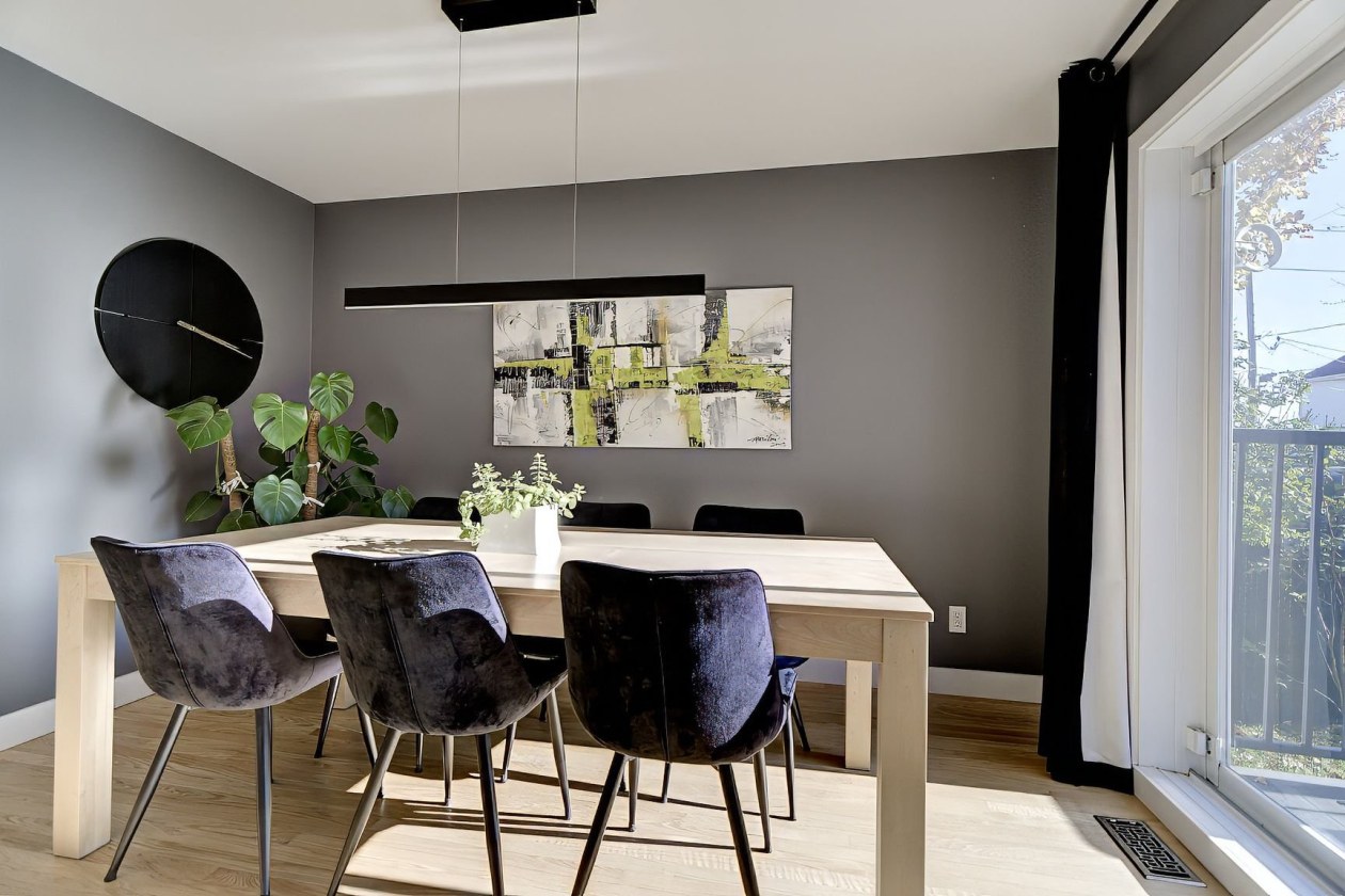 Salle à manger — 378 Av. des Peupliers, Bois-des-Filion