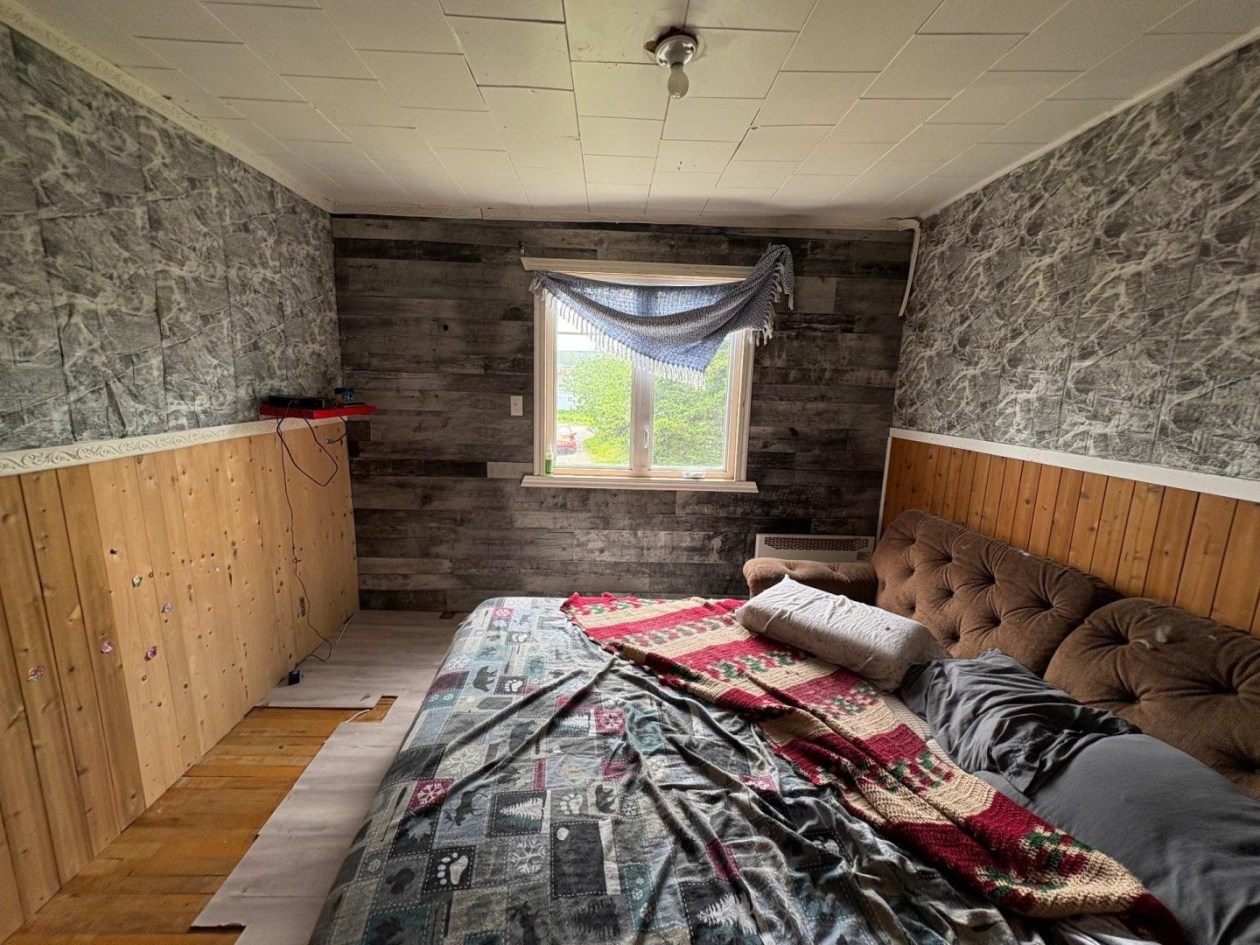 Chambre à coucher — 9Z Rue Dunn, Gaspé