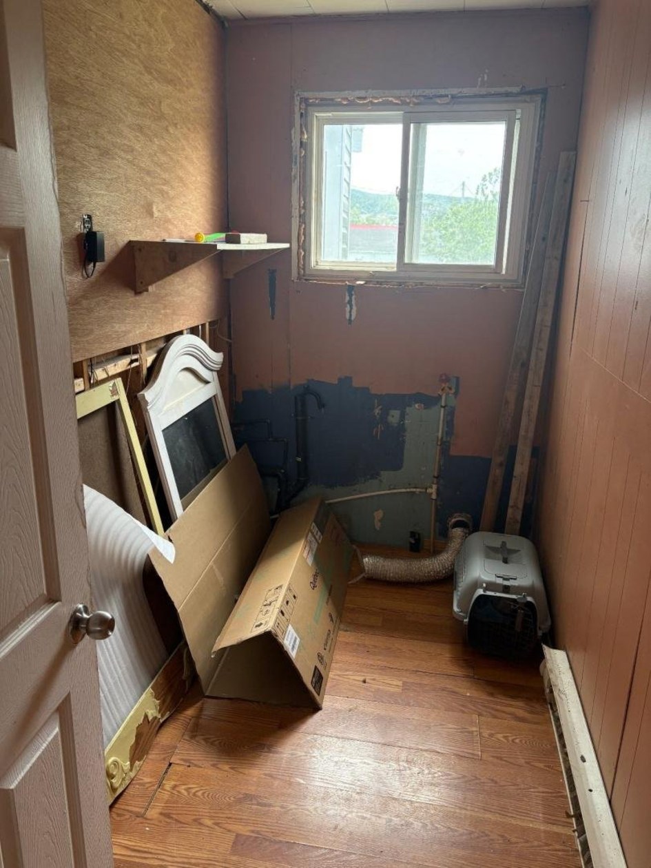 Rangement — 9Z Rue Dunn, Gaspé