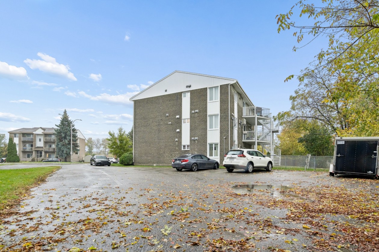 Photo 14 — 251 Rue André-Pontbriand, Sainte-Thérèse