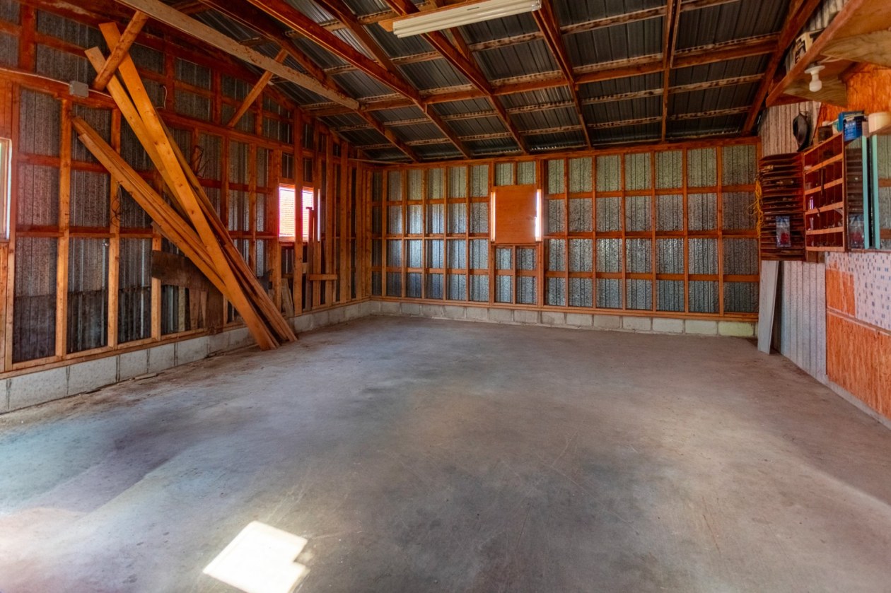 Garage — 7490 Av. Nicolas-Perrot, Bécancour
