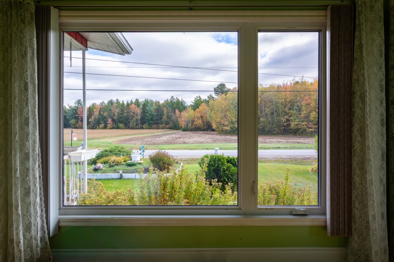 Salon — 7490 Av. Nicolas-Perrot, Bécancour