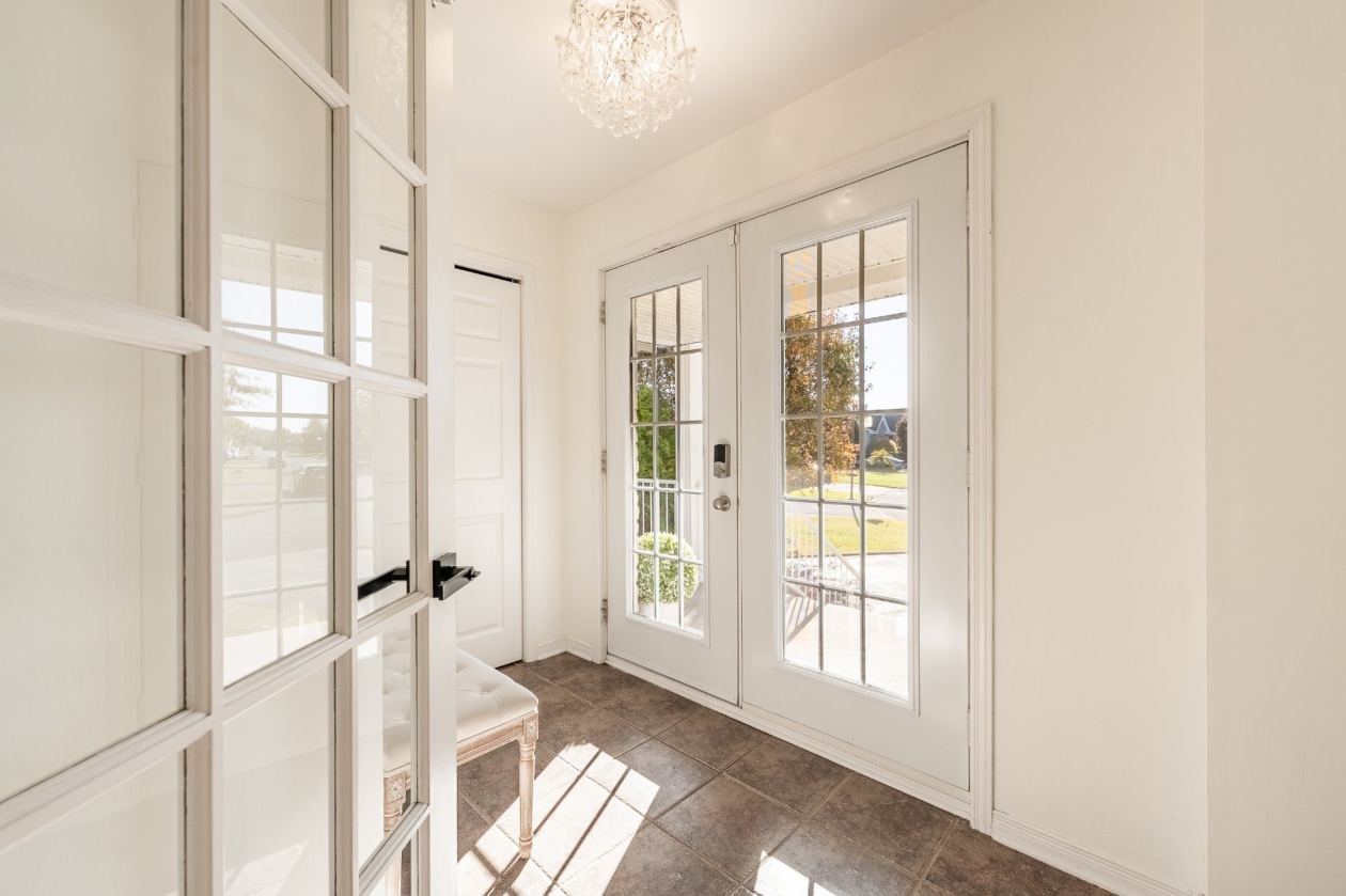 Hall d'entrée — 530 Rue des Violettes, Salaberry-de-Valleyfield