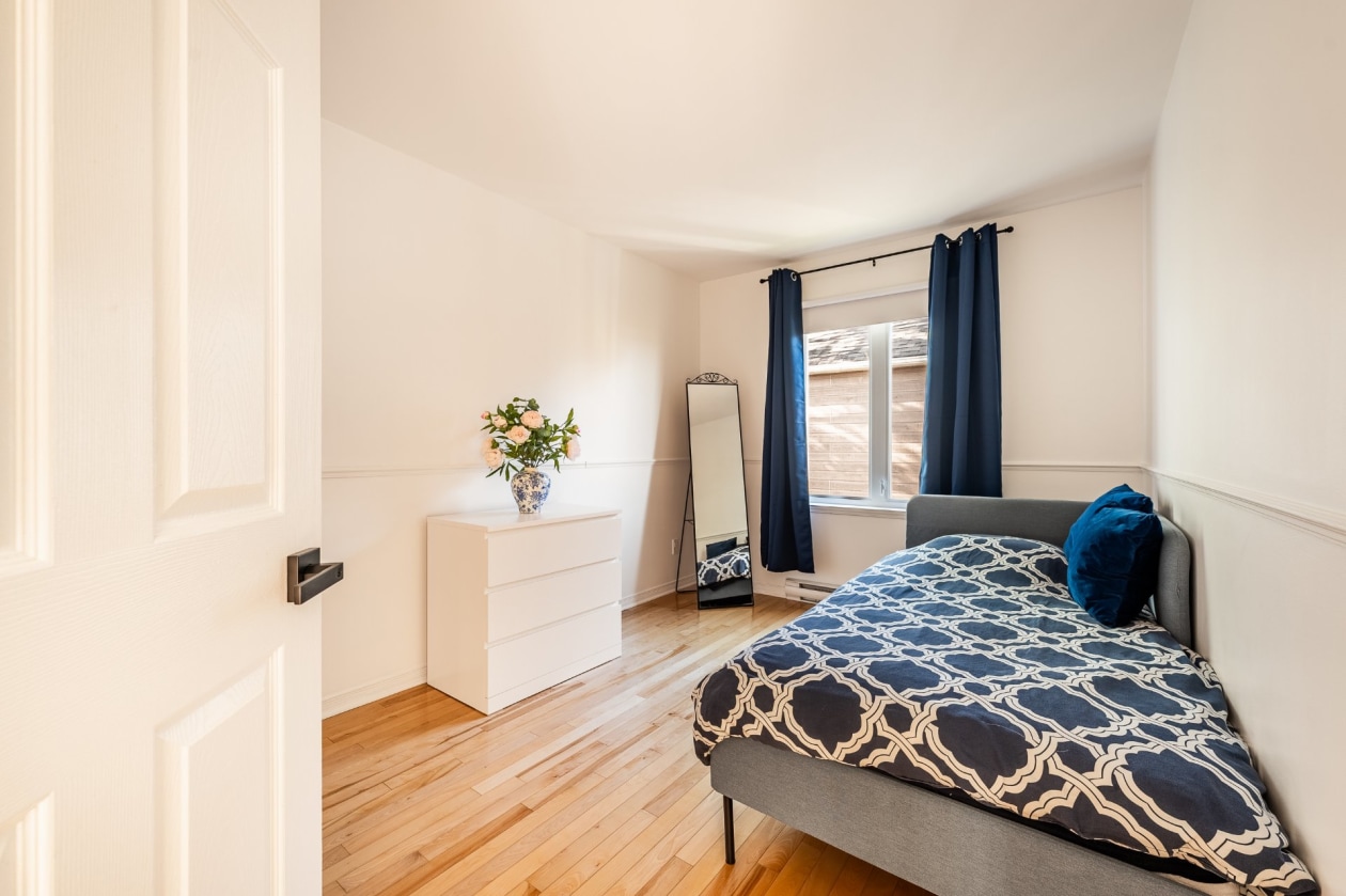 Chambre à coucher — 530 Rue des Violettes, Salaberry-de-Valleyfield