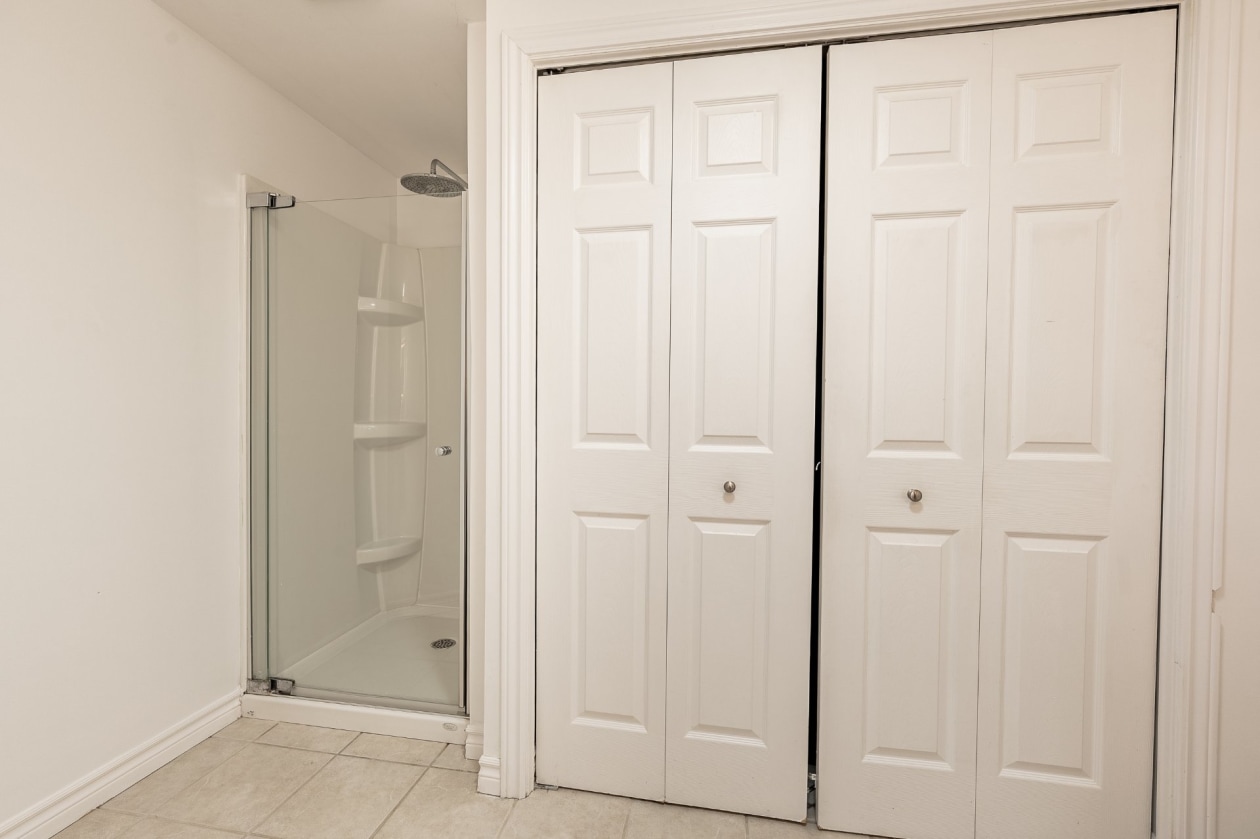 Salle de bains — 530 Rue des Violettes, Salaberry-de-Valleyfield