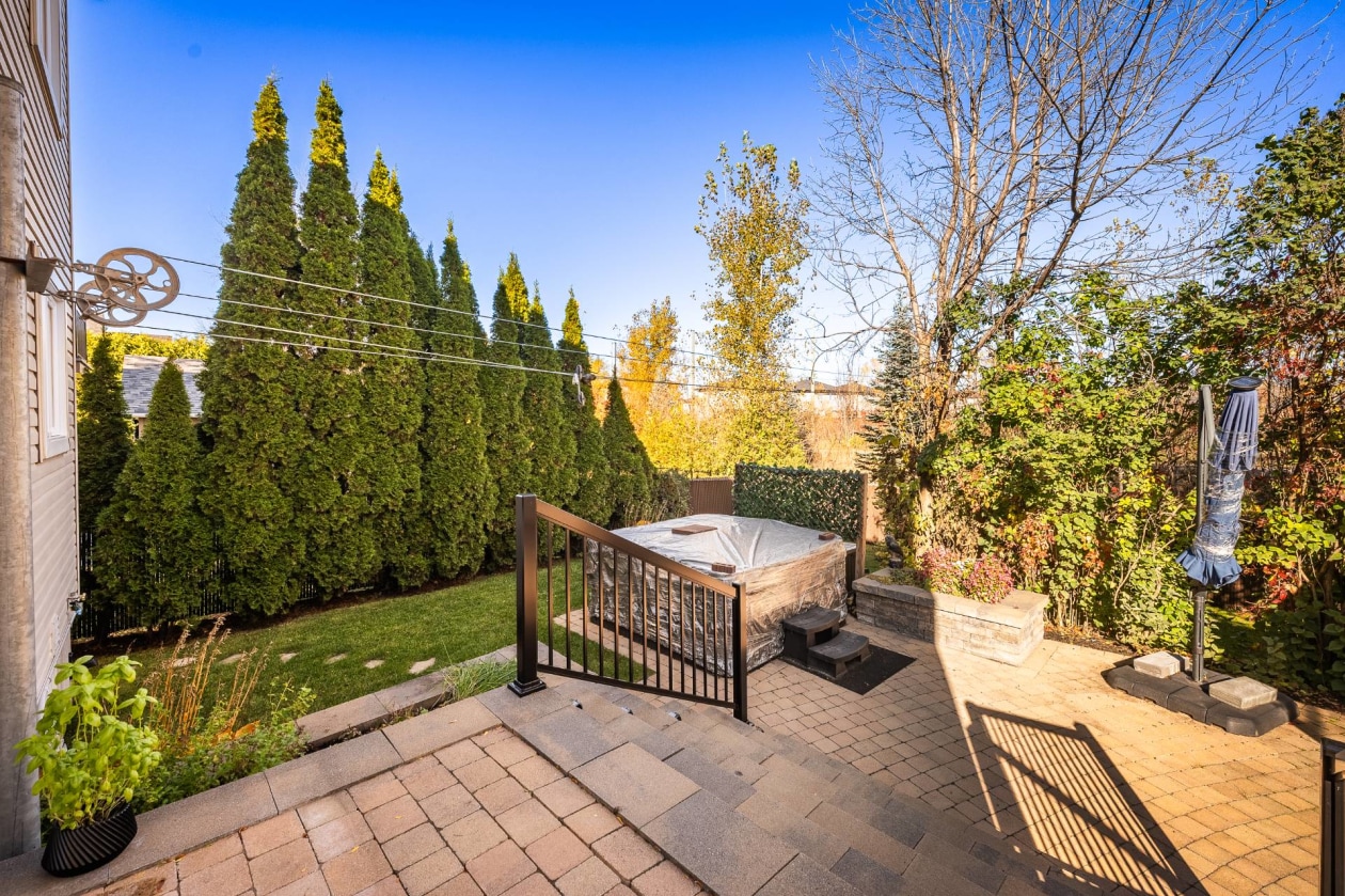Cour — 530 Rue des Violettes, Salaberry-de-Valleyfield