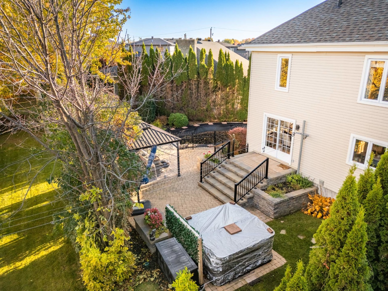 Cour — 530 Rue des Violettes, Salaberry-de-Valleyfield