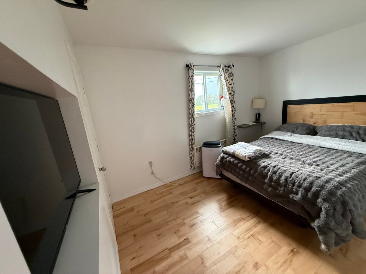 Chambre à coucher principale — 751 Rue du Parc, Saint-Honoré