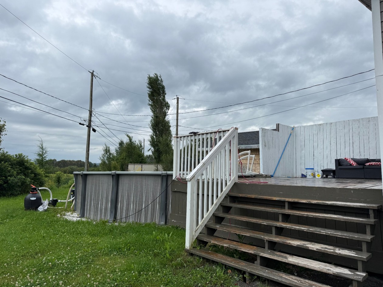 Terrasse — 751 Rue du Parc, Saint-Honoré