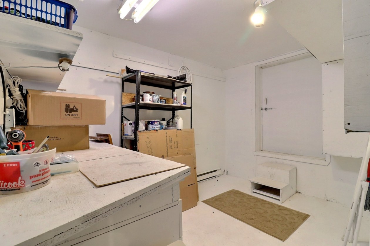 Atelier — 1162 - 1164 Av. Arthur-Beaulieu, Saguenay