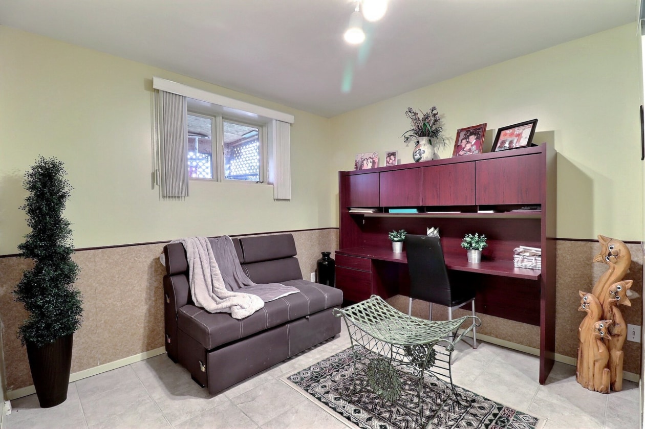 Chambre à coucher — 1162Z - 1164Z Av. Arthur-Beaulieu, Saguenay