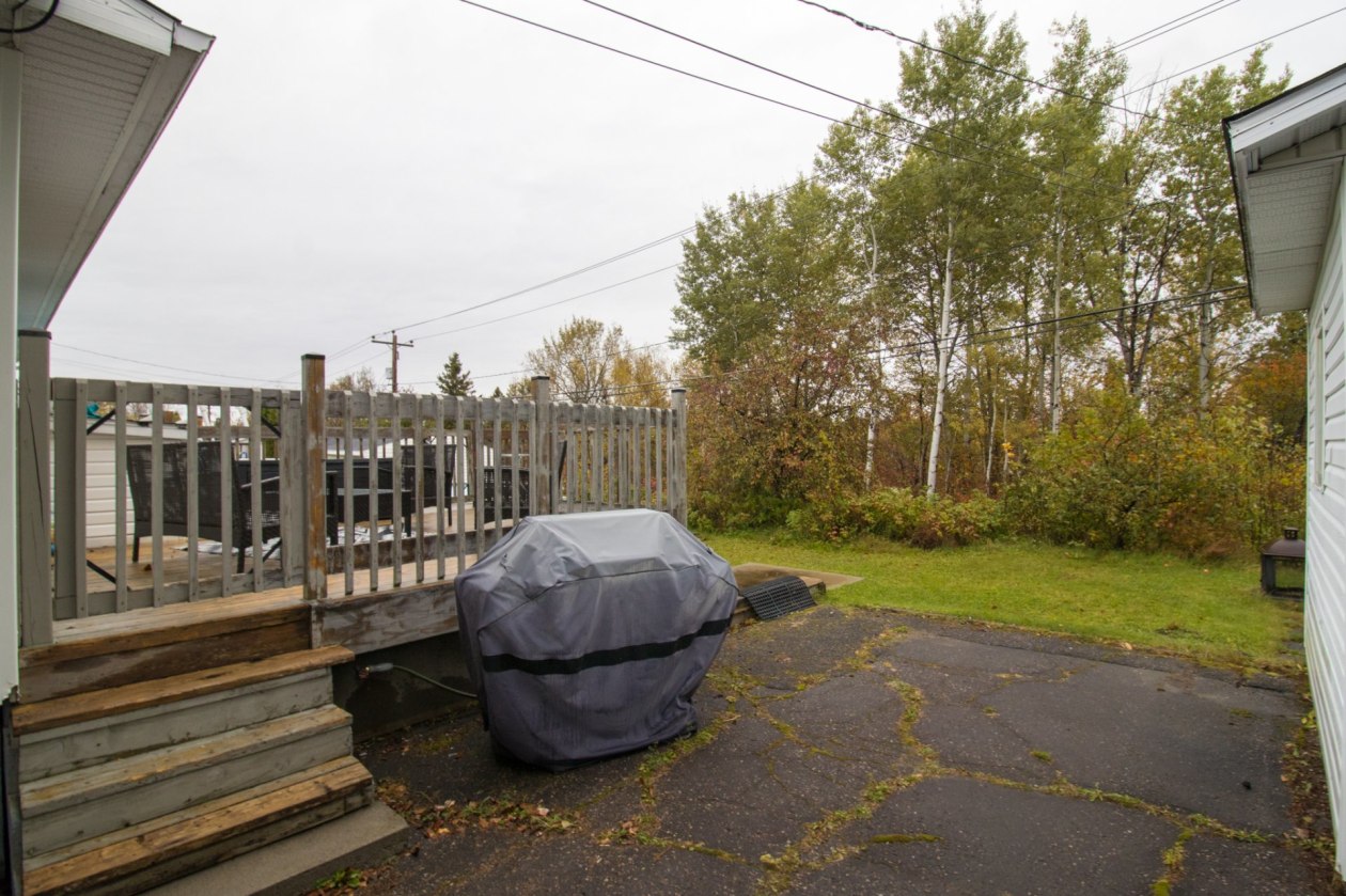 Terrasse — 783 Rue De Quen, Saguenay