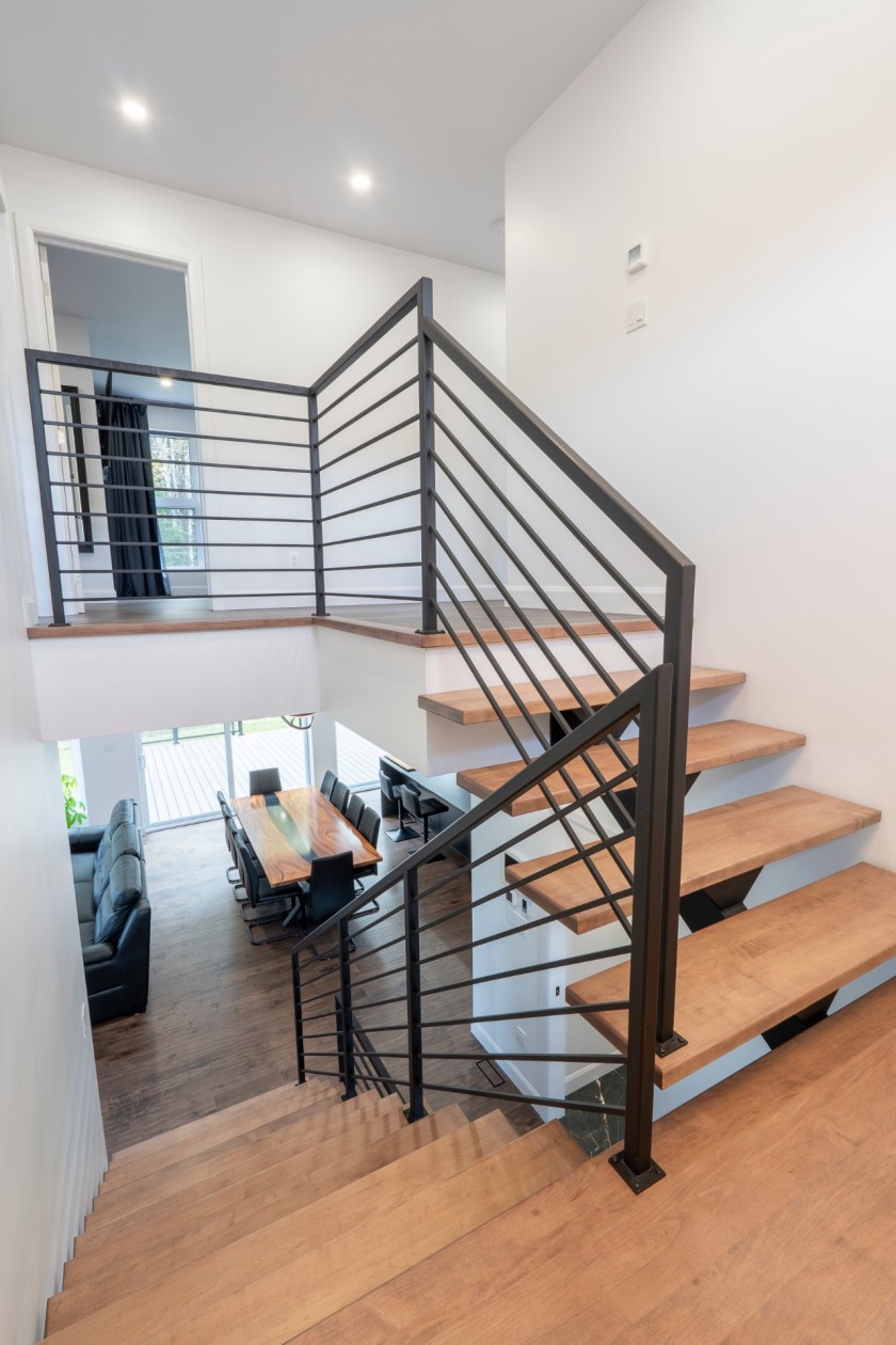 Escalier — 175 Rue du Ravin, La Malbaie